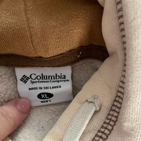 Columbia Men’s Hoodie - Picture 4 of 4